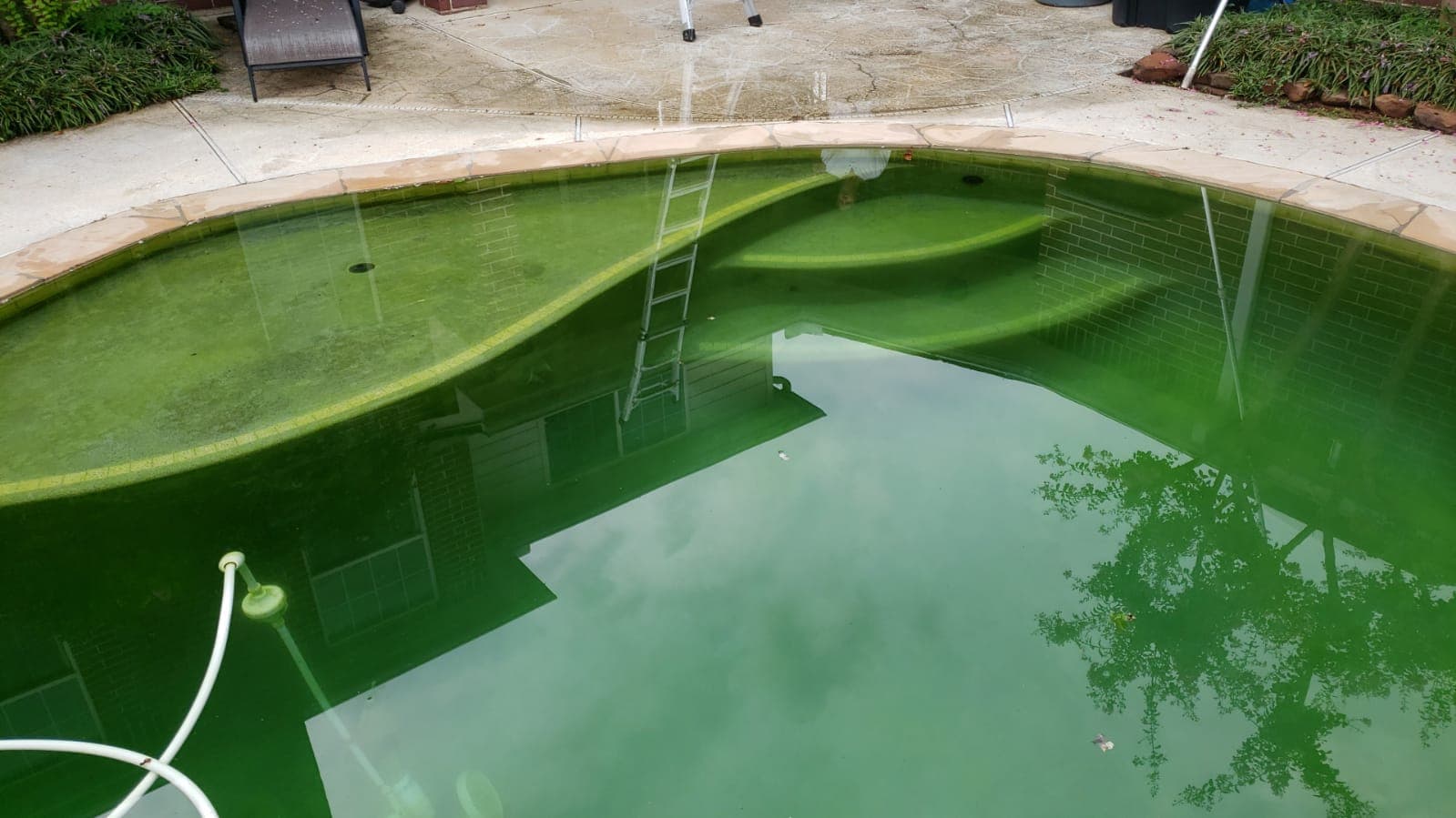 Replaster Tile Waterfall Sandblast and Spray Deck, CHR Builder Renovation project in Katy/Houston area, TX