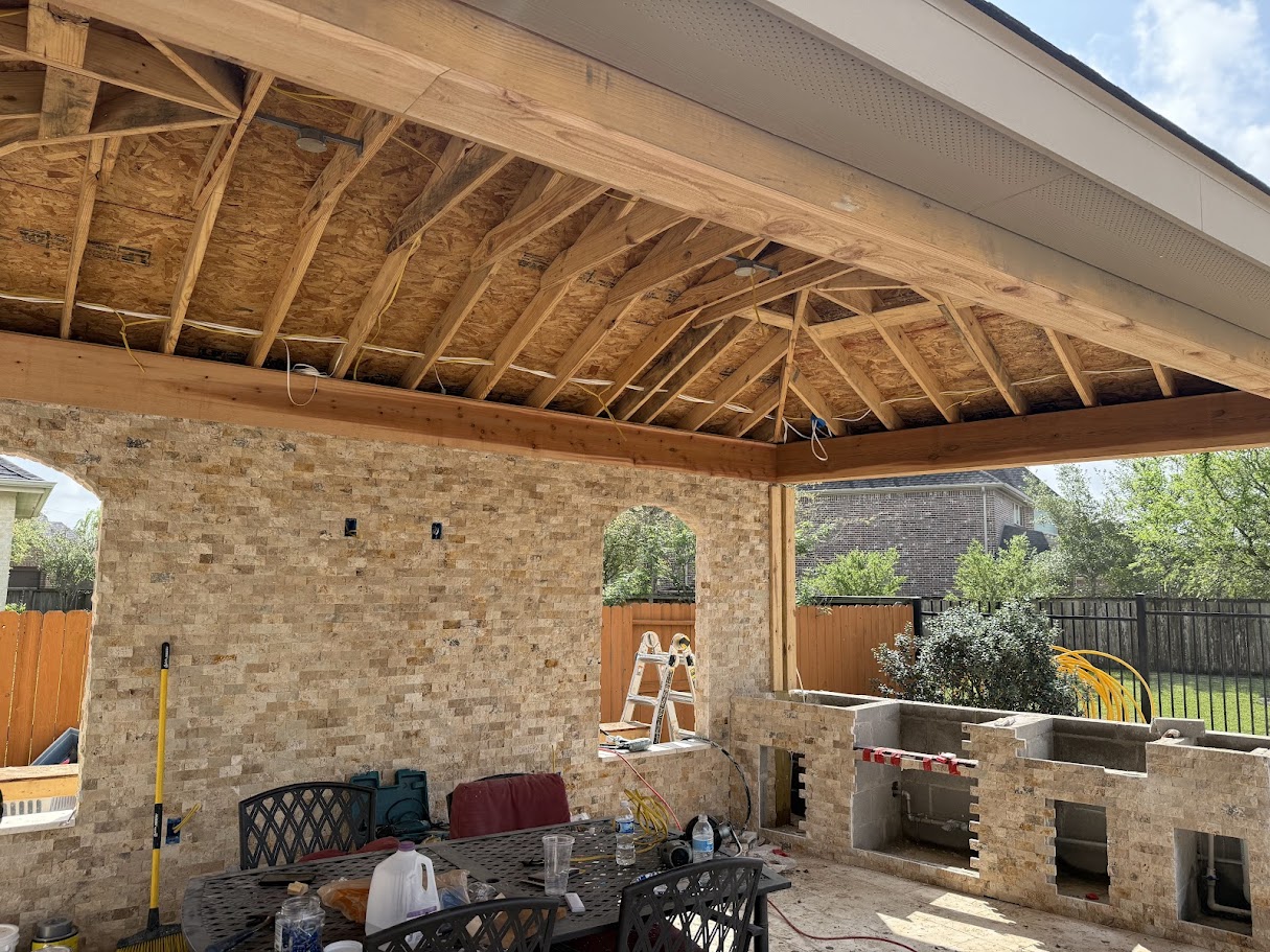 Covered Patio with Outdoor Kitchen Grill Granite and Decorative Wall, CHR Builder Cover Patio & Landscaping project in Katy/Houston area, TX