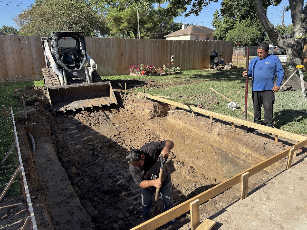 Custom 10x15 Spa Construction, Tomball TX, CHR Builder New Build project in Tomball, TX