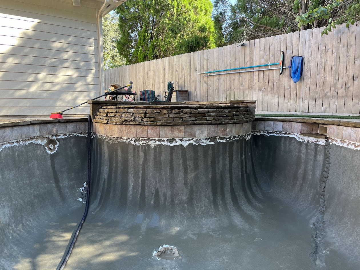Heather Plaster Sand Blaster and Spray Deck, CHR Builder Sandblasting project in Katy/Houston area, TX