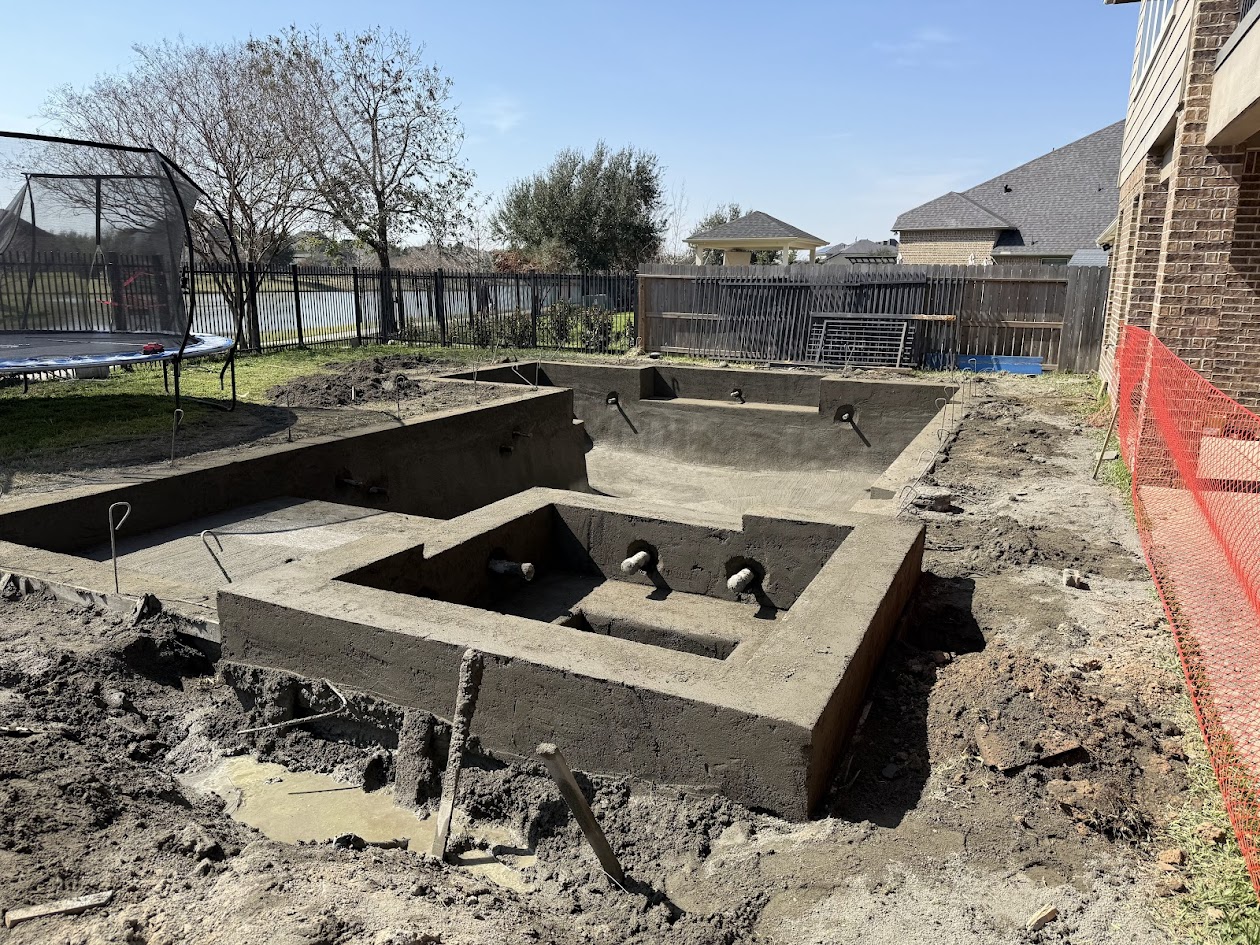 Luxury Pool, Waterfalls Fire Pits Tanning Ledge and Spa, CHR Builder New Build project in Katy/Houston area, TX